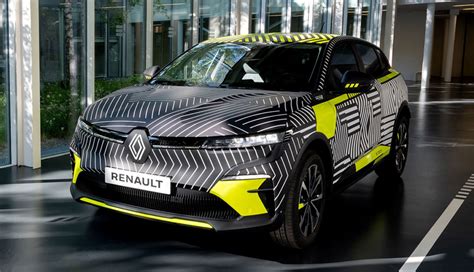 Ausblick auf Renault Elektroauto MéganE ecomento de