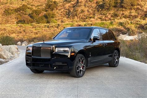 2020 Rolls Royce Cullinan Black Badge Review Stealth Standout Cnet