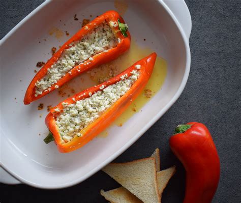 Gefüllte Paprika mit Feta Soni