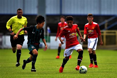Profile page for manchester united u21 player shola shoretire. Shola Shoretire, 14-year-old Is Manchester United Youngest ...