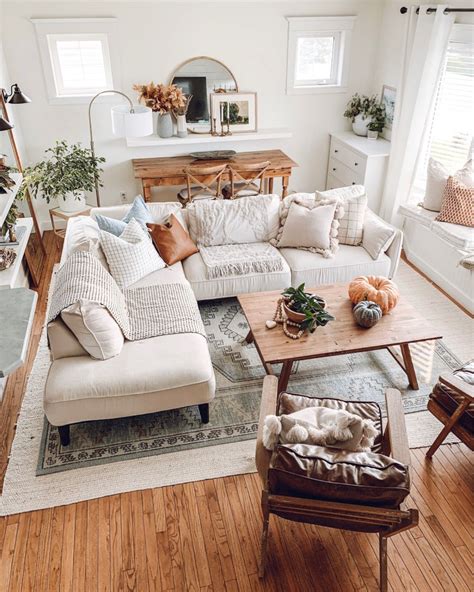 Neutral Living Room With Fall Decor Farm House Living Room Modern