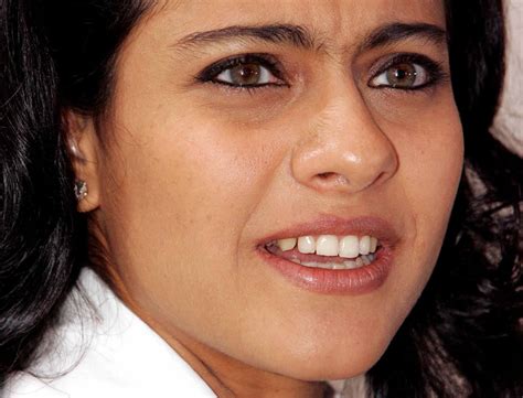 This perfect diva is active in bollywood for over two decades. kajol sexy indian actress ~ Hot Photos Gallery