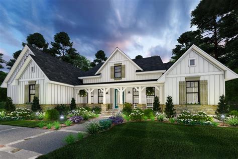 New American Farmhouse Plan With Split Bedroom Layout 16910wg