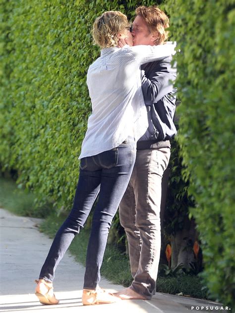 Charlize Theron Kissing Sean Penn Popsugar Celebrity