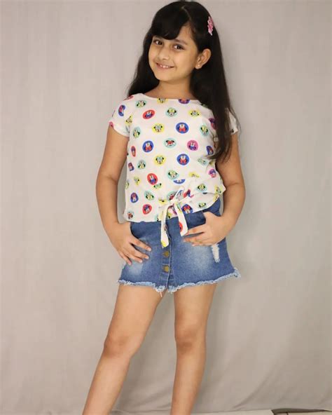 Slim Indian Preteen Girl Lavish Gupta Lavishkagupta 18 Imgsrcru
