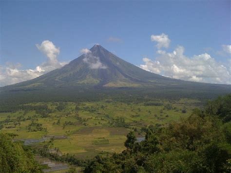 Photo Of Mayon Volcano The Perfect Cone Style Volcano In The World In