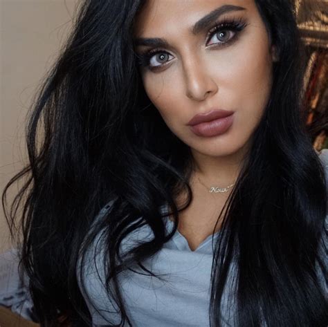 Blogger Huda Kattan Talks Dubais Biggest Beauty Trends Stylecaster