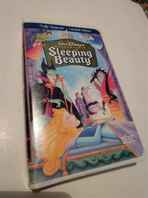 Walt Disney S Masterpiece Sleeping Beauty Limited Edition Clamshell Case Vhs 24 90 Picclick