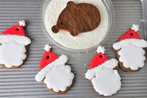 santa cookie garland haniela s recipes cookie and cake decorating tutorials