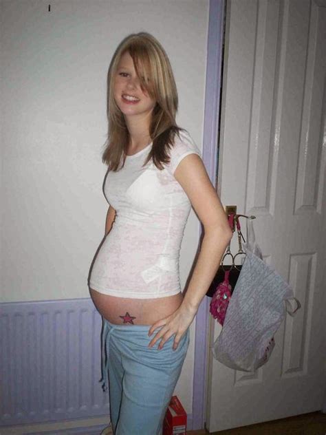 Pregnant Women Beautiful Thin Girl Early In Her Pregnancy
