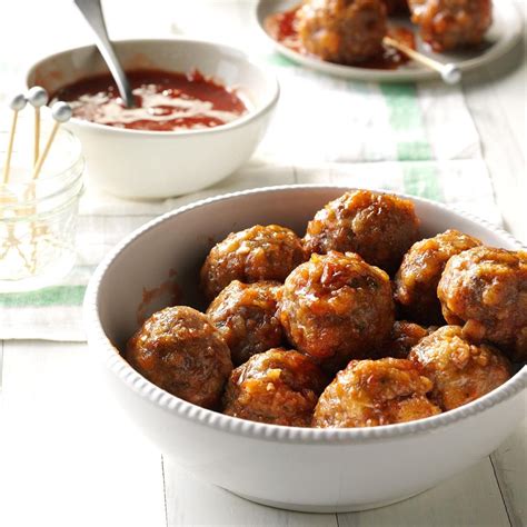 Meatballs With Cranberry Dipping Sauce Recipe Taste Of Home