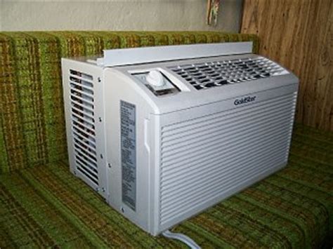 Ac9h quilted indoor air condi. My Easily Removeable Window Air Conditioner - Fiberglass RV