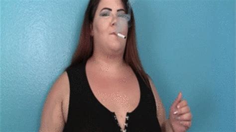 BBW Juicy Jazmynne Is Wearing A Black Jumper Smoking Showing Off Her