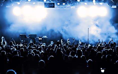 Rock Concert Wallpapers Top Free Rock Concert Backgrounds Wallpaperaccess