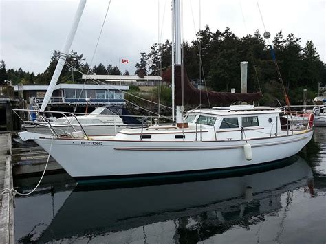 1980 Pearson 365 Pilothouse Sail Boat For Sale