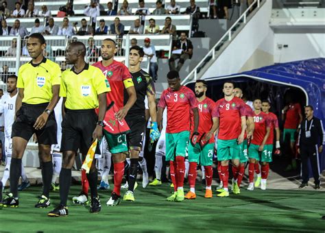 يدخل منتخب الجزائر مباراته الودية الرابعة أمام ليبيريا ساعياً من خلالها الى تحقيق الفوز ومواصلة تقديم العروض القوية استعداداً لمواجهة منتخب جيبوتي فى الجولة الثانية والمقرر لها الرابع من شهر سبتمبر المقبل ضمن تصفيات كأس العالم 2022 فى قطر. تصفيات كأس العالم 2022: المغرب في التصنيف الأول