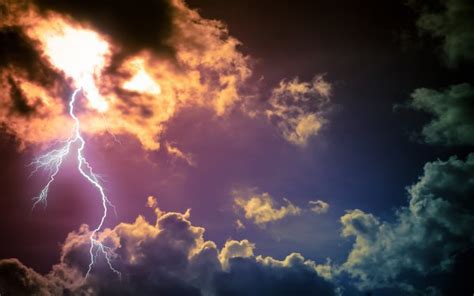396 Lightning Hd Wallpapers Background Images Wallpaper Abyss Page 10