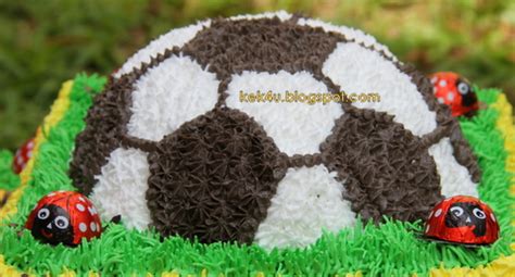 Artinya tiap pertandingan sepak bola resmi di tiap. Kek4u Homemade Cakes and Chocolate: kek bola sepak