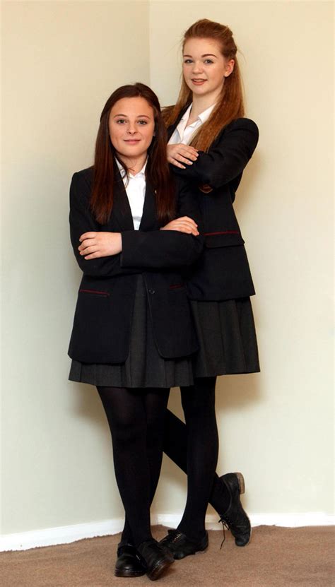 Britains Tallest Schoolgirl Taunted Teen Overcomes Bullies To Become