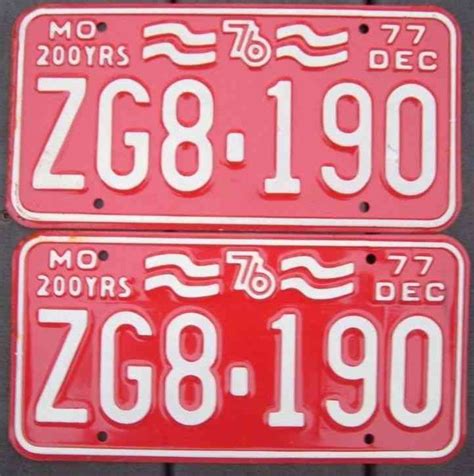 Pair Vintage 1977 Missouri Bicentennial License Plates