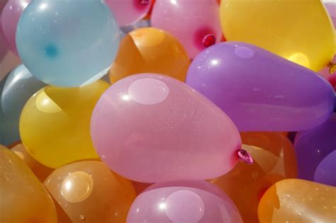Wallpaper Colorful Water Balloon Toy Color Balloons Party