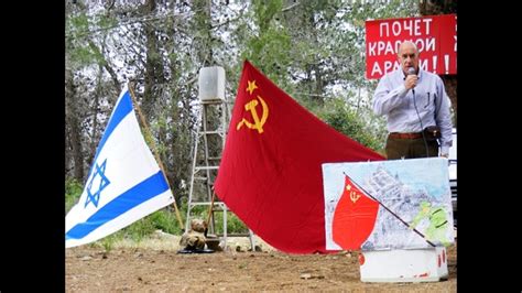 Mirror Putin Erects Monument To The Red Army In Israel