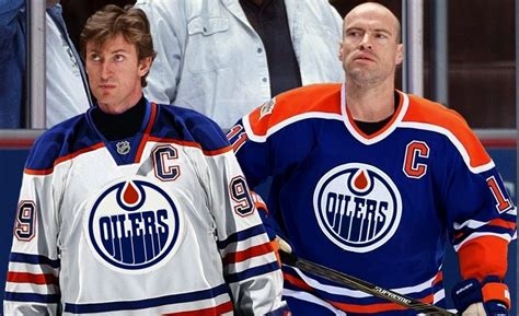 Edmonton Oilers Wayne Gretzky And Mark Messier Oilers Edmonton