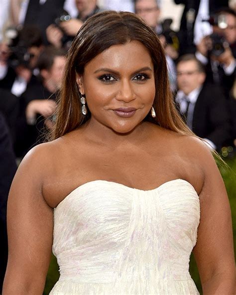 We Love Mindy Kaling For Her Slow As Hell Mile Allure