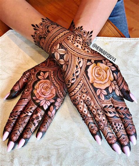 Dulhan Mehndi Design For Hands Legs To Complete Bridal Look