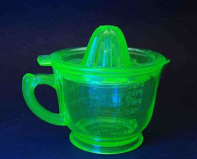 Vintage Vaseline Uranium Glass Measuring Cup Juicer Reamer Depression