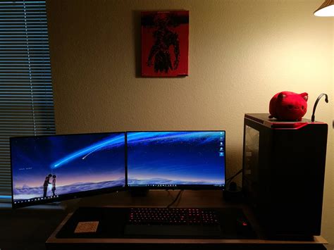 Finally got my dual monitor setup nice and clean for school and gaming ...