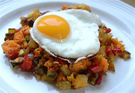 See more ideas about recipes, food, food network recipes. The Pioneer Woman's Breakfast-For-Dinner Hash with Fried Eggs-Famous Fridays — Unwritten Recipes