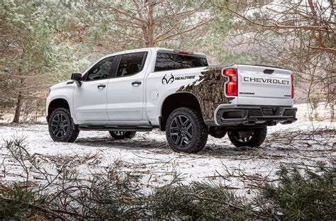 2020 Chevy Silverado 1500 Midnight Edition