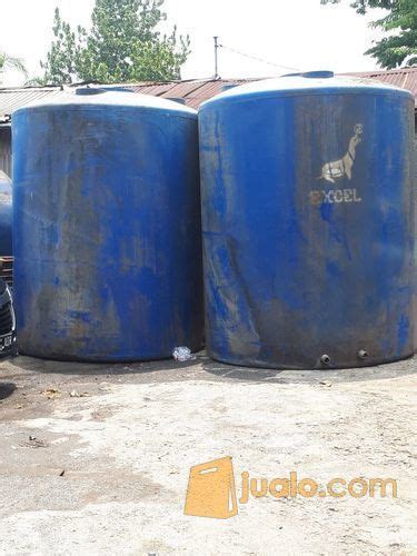Jual tangki solar berbagai kapasitas 5000 liter, 1000 liter, 2000 liter 8000 liter, 1500 liter, 7000 liter dengan harga murah. Toren/Tangki Air Bekas Kap 11000 Liter | Bogor | Jualo