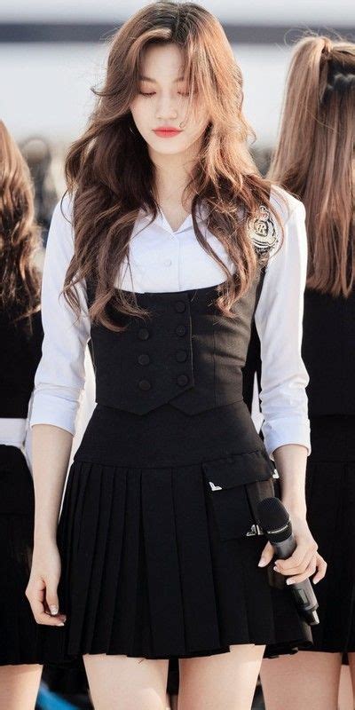 Kim Do Yeon 김도연 Kpoplocks Hd Kpop Fashion Outfits Stage Outfits