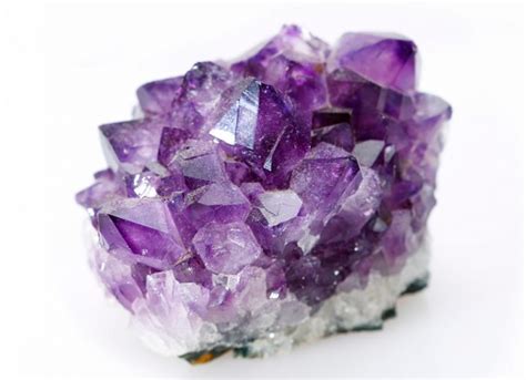 Amethyst Ultimate Guide To Collecting Amethyst What It Is And How To