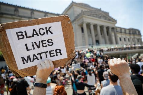black lives matter protests were overwhelming peaceful research finds the washington post