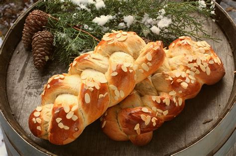 Finnish Christmas Bread And The Most Amazing Bread Baking Smells Ever