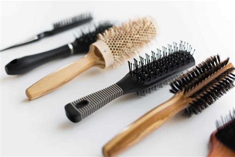 13 Different Types Of Hair Brushes Headcurve