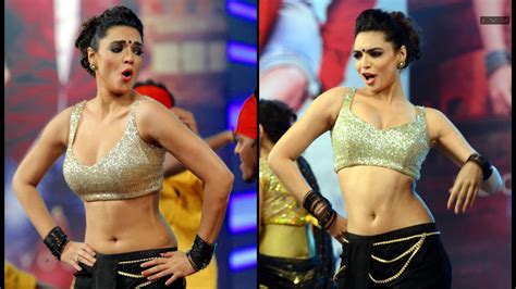 Shweta Bhardwaj Sexy Cleavage Show Dance Performance Indian Celeb Blog