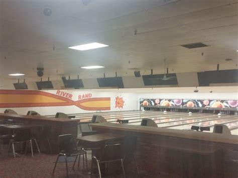 Bowling Alley River Rand Bowl Reviews And Photos 191 S River Rd