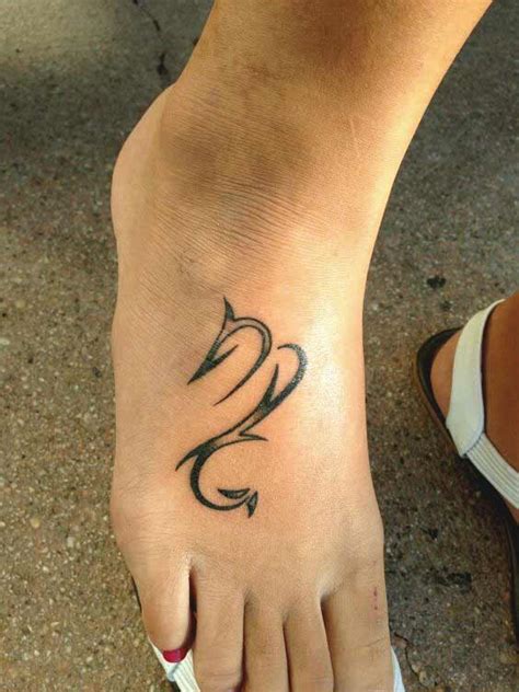 Girly Simple Scorpion Tattoos - Tatto Pictures