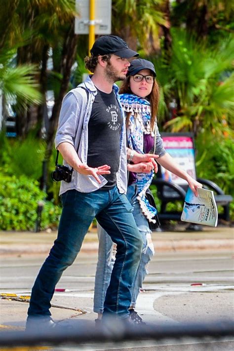 Anna was on set filming the disney christmas movie noelle in vancouver, canada. Anna Kendrick Was Seen Out with Ben Richardson in Miami 07 ...