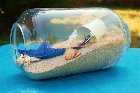Baboo kids design un'alternativa, fatta di cose uniche e semplici, che lasci spazio alla fantasia dei bambini e che ne stimoli l'immaginazione. centrotavola tema mare di vetro | Idee, Matrimoni a tema ...