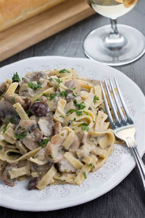 Creamy Tagliatelle & Mushrooms - What are you waiting for?