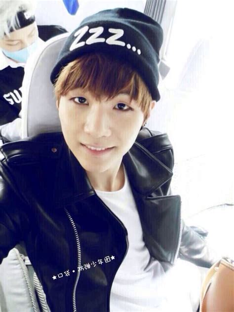 Im Lovin His Hat Suga Bts Bangtan Boys Pinterest Bts