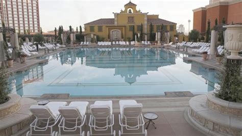 Venetian Pool Deck Las Vegas Nv