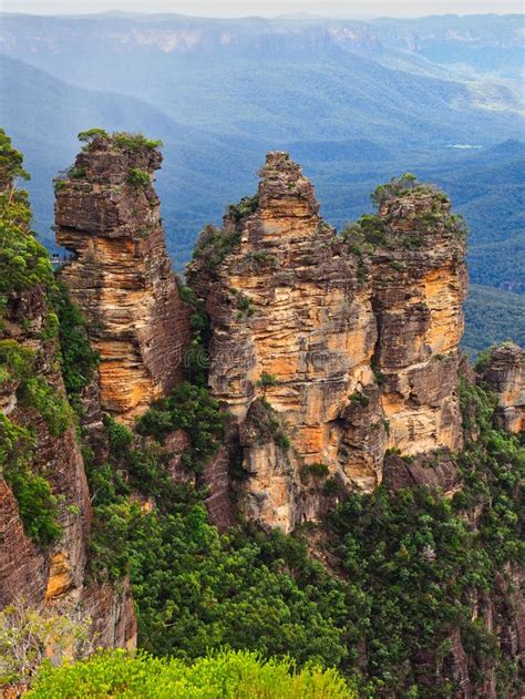 The Three Sisters Blue Mountains Australia Stock Image Image Of