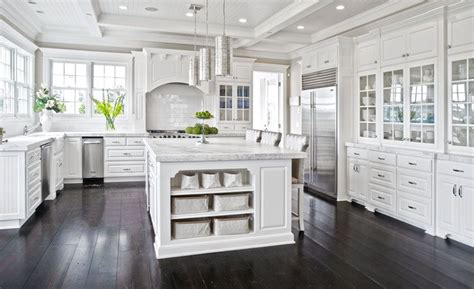 45 Luxurious Kitchens With White Cabinets Ultimate Guide White