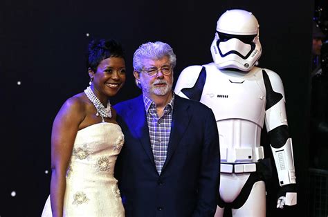 Star Wars Director Responds After 20000 Fans Call For